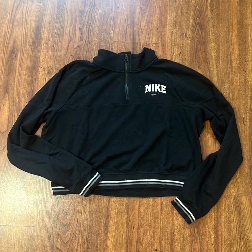 Nike women sweater